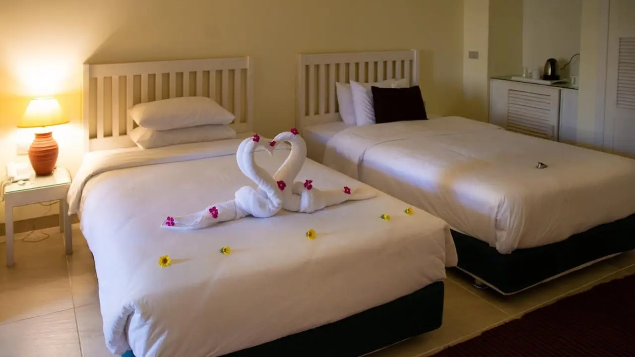 الفندق قيصر باي ريزورت - مرسى مطروح